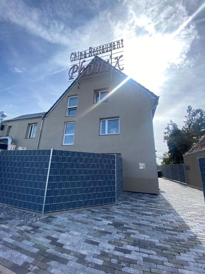 Phoenix Apartments - Monteurwohnung Mit Riesiger Parkflaeche Bielefeld Buitenkant foto